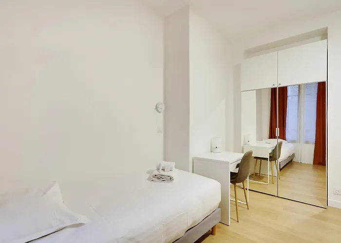 Appartement Pick A Flat's In Reuilly-diderot - Rue De Reuilly